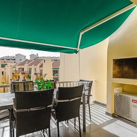 Aircon River Style Pool In 200m Mareverde