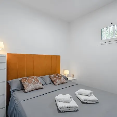 Aircon River Style Pool In 200m Mareverde *