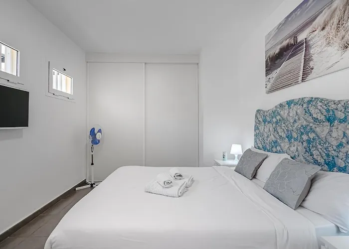 Aircon River Style Pool In 200m Mareverde Apartment *